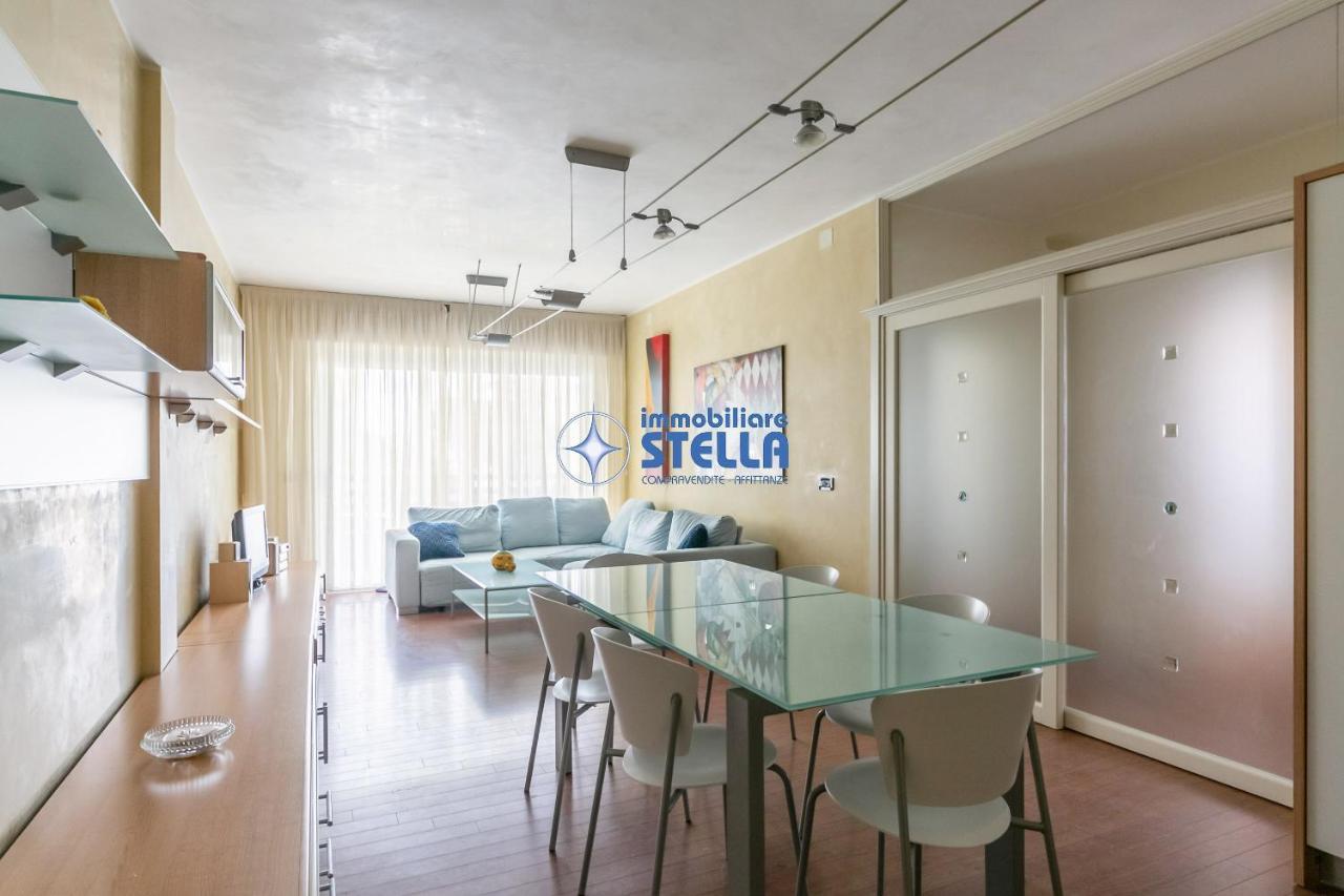 Condominio Adriatico Lido di Jesolo Exterior foto