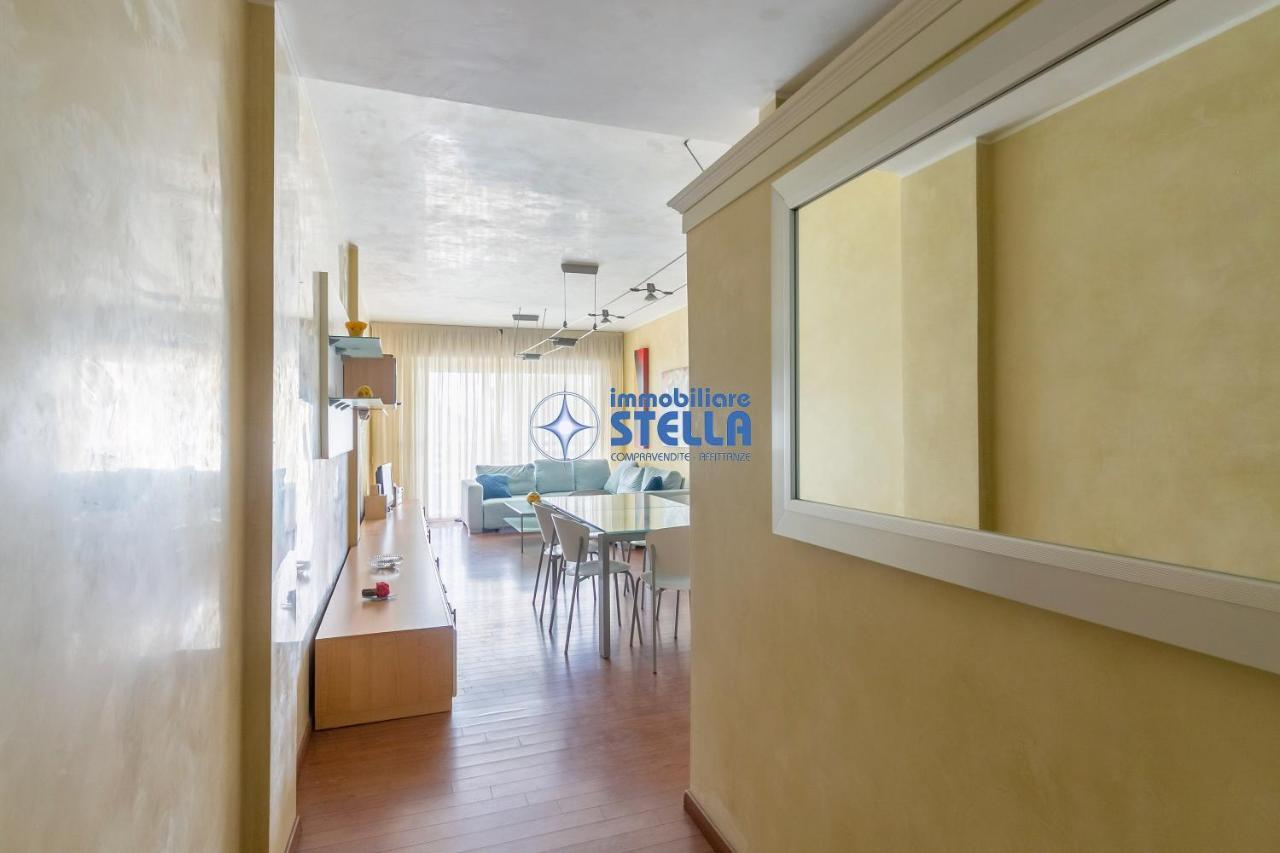 Condominio Adriatico Lido di Jesolo Exterior foto
